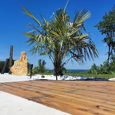 فندق مبيت وإفطار 